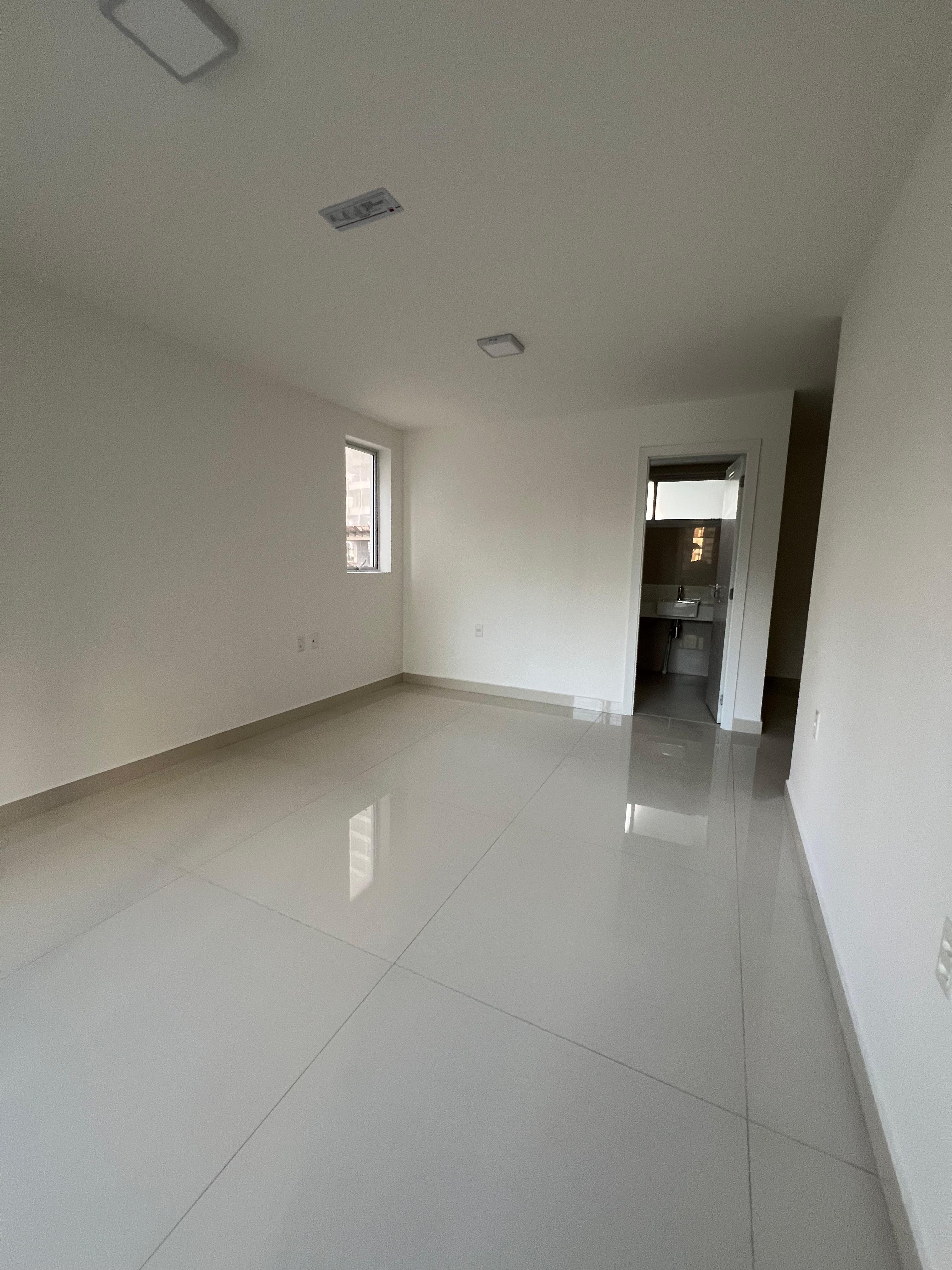Foto do imóvel: Apartamento com 4 Quartos à Venda, 230 m² em Meireles - Fortaleza