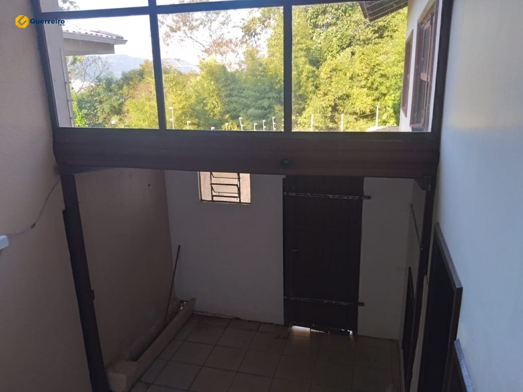 Foto do imóvel: Casa com 3 Quartos à Venda, 190 m² em Trindade - Florianópolis
