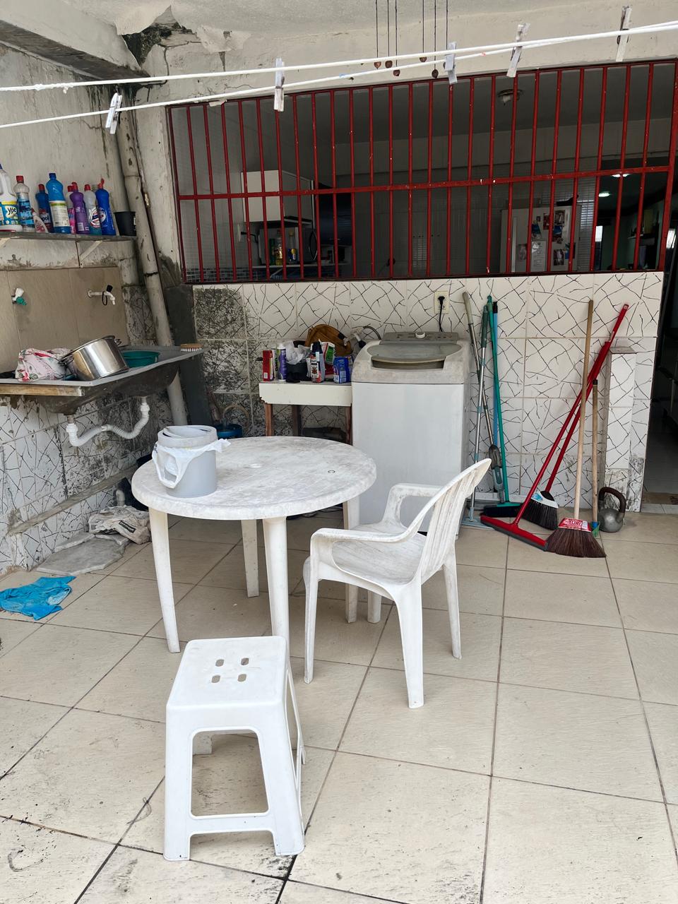 Foto do imóvel: Casa com 2 Quartos para Alugar, 130 m² em Brotas - Salvador