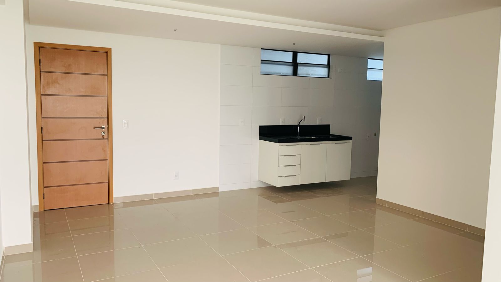Foto do imóvel: Apartamento com 2 Quartos à Venda, 70 m² em Mirante - Campina Grande