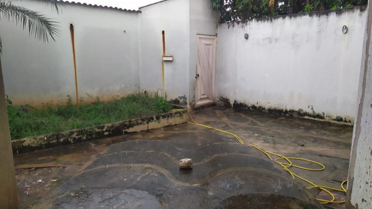 Imagem Sobrado com 4 Quartos à Venda,  em Jardim Ipiranga - Aparecida de Goiânia