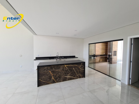 Imagem Casa com 3 Quartos à Venda, 185 m² em Setor Habitacional Vicente Pires - Trecho 3 - Brasília