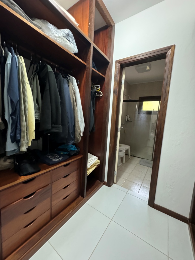 Foto do imóvel: Casa de Condomínio com 7 Quartos à Venda, 1.200 m² em Tanque - Atibaia