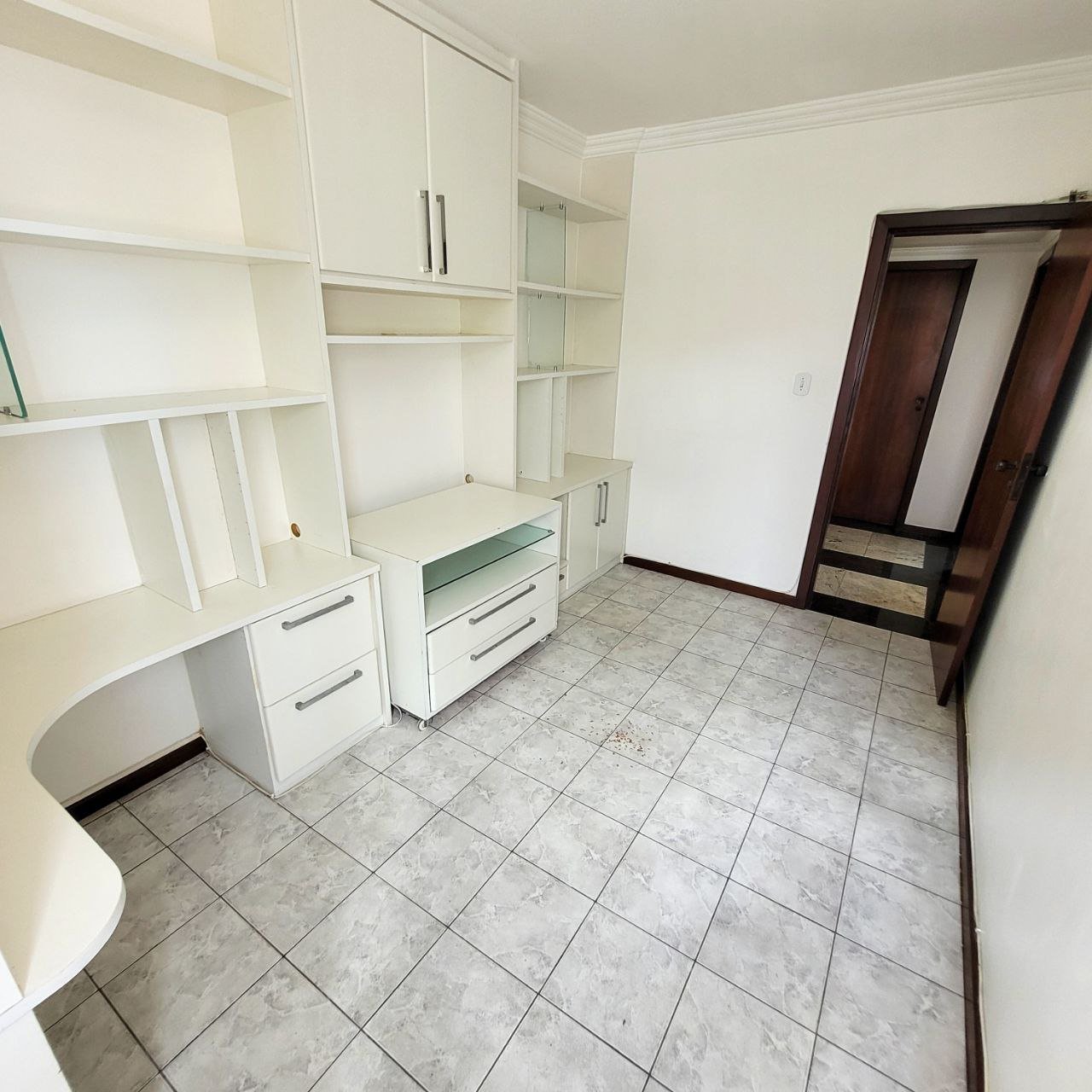 Imagem Apartamento com 4 Quartos à Venda, 145 m²em Caminho das Árvores - Salvador