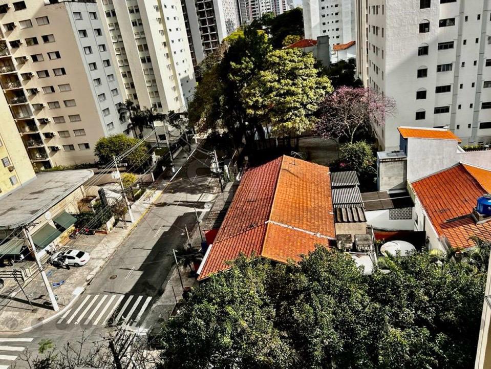 Imagem Apartamento com 2 Quartos à Venda ou Locação, 58 m²em Moema - São Paulo