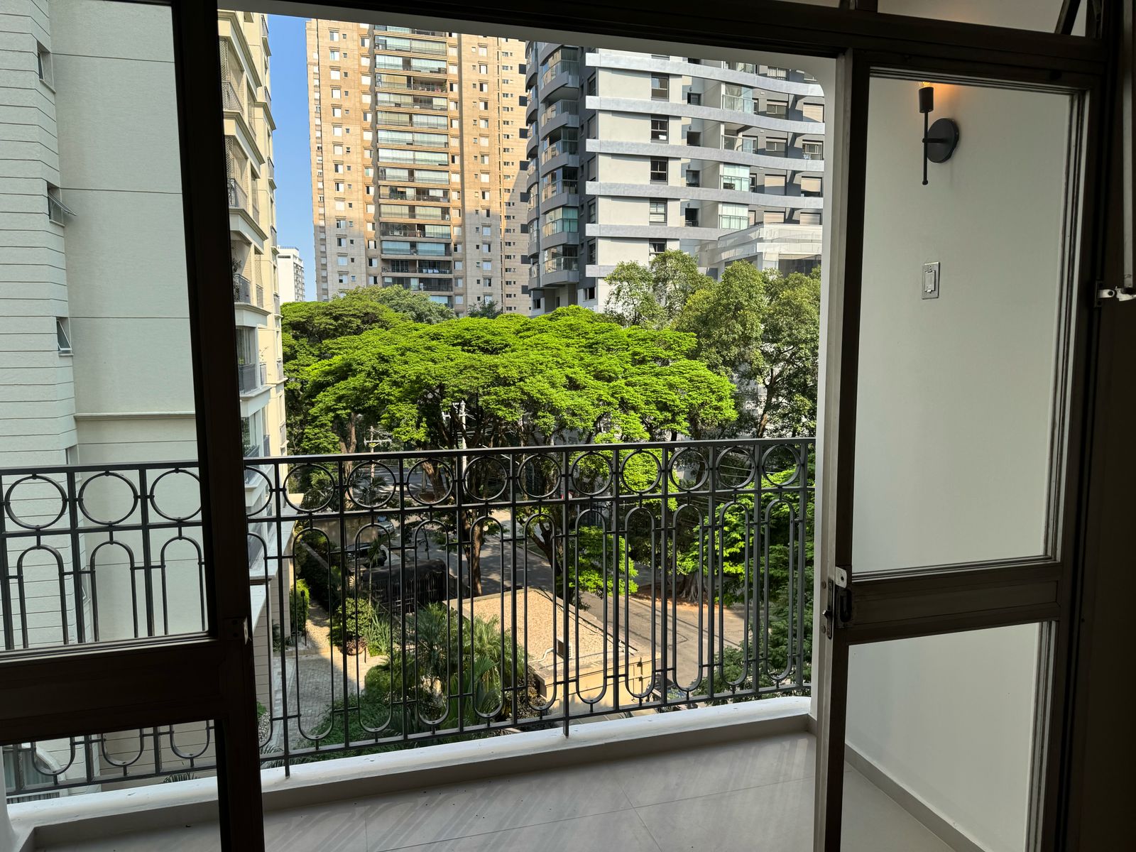 Foto do imóvel: Apartamento com 3 Quartos à Venda, 122 m² em Jardim das Acácias - São Paulo
