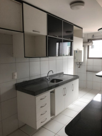 Imagem Apartamento com 4 Quartos à Venda, 123 m² em Casa Amarela - Recife