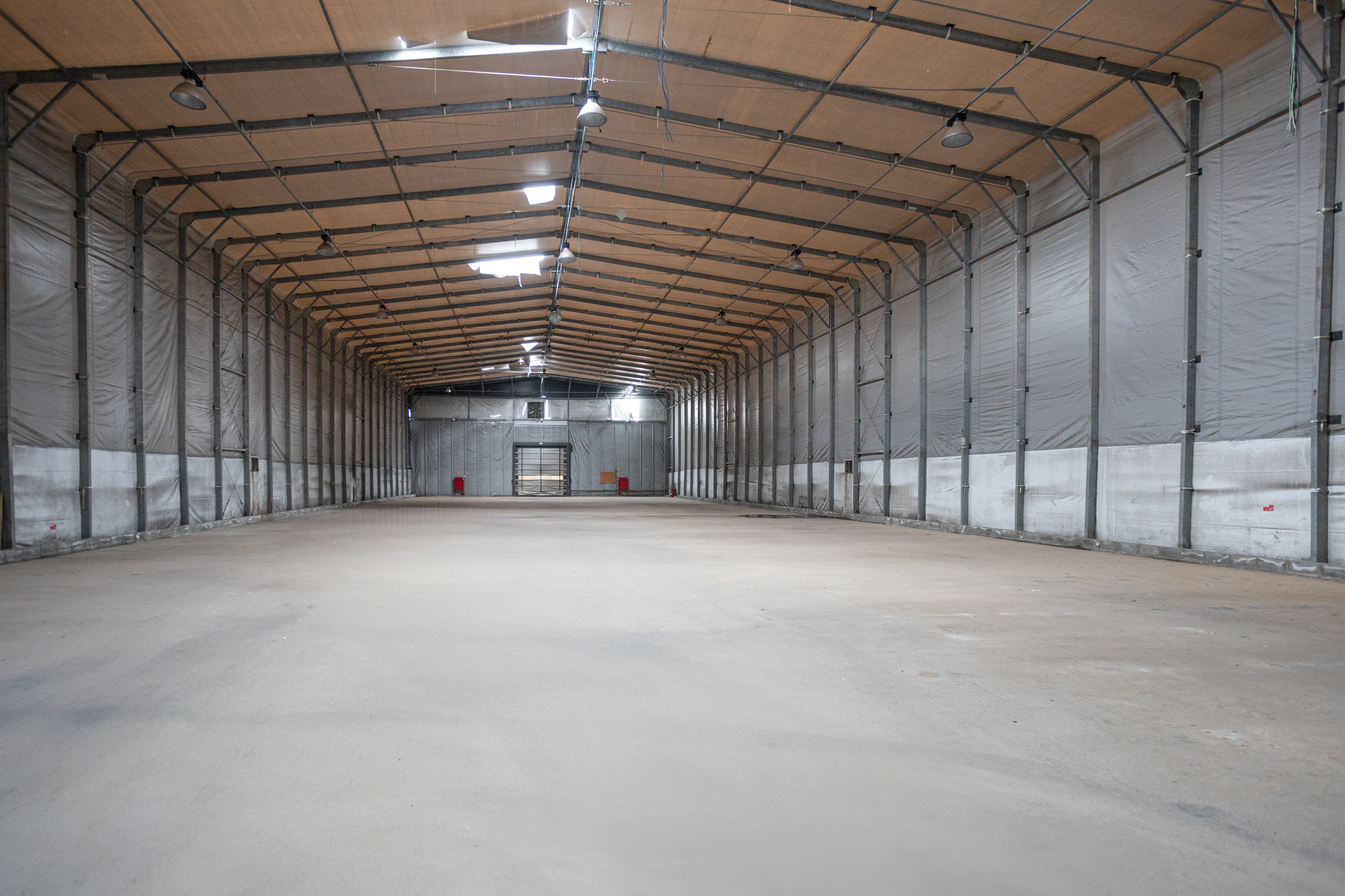 Foto do imóvel: Galpão para Alugar, 4.200 m² em Ayrosa - Osasco