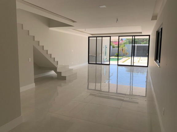 Imagem Casa com 4 Quartos à Venda, 360 m² em Barra da Tijuca - Rio de Janeiro