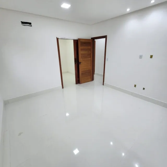 Foto do imóvel: Casa de Condomínio com 3 Quartos à Venda, 162 m²em Cajupiranga - Parnamirim