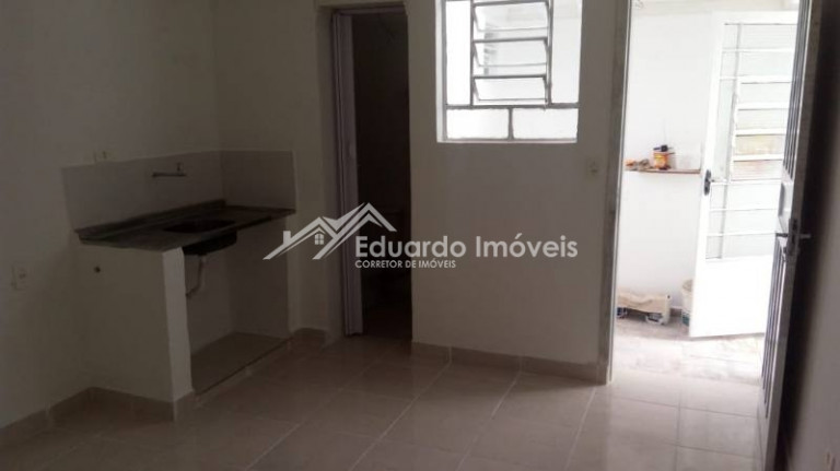 Imagem Kitnet com 1 Quarto para Alugar, 50 m² em Baeta Neves - São Bernardo Do Campo