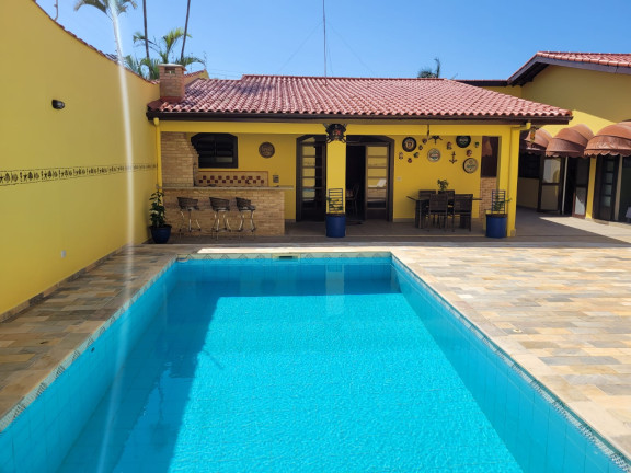 Imagem Casa com 7 Quartos à Venda, 298 m² em Jardim Suarão - Itanhaém