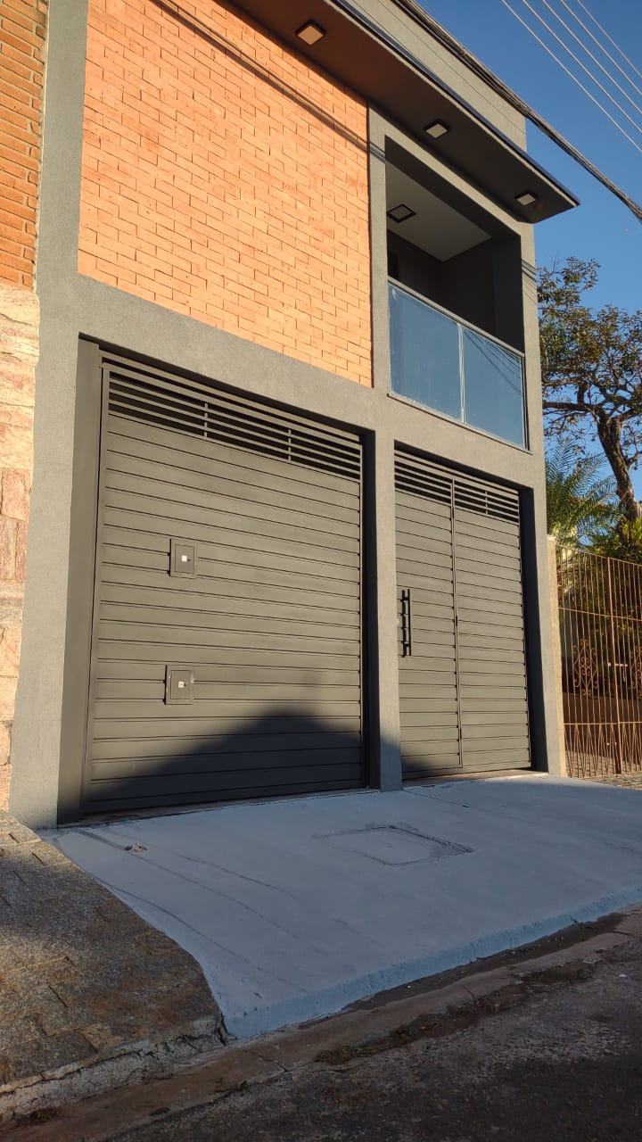 Foto do imóvel: Casa com 3 Quartos à Venda, 135 m² em Jardim Alvinópolis - Atibaia