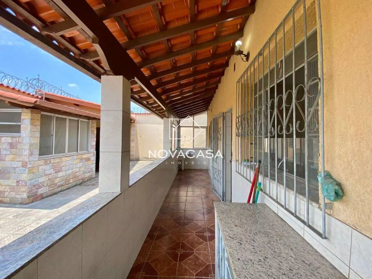 Foto do imóvel: Casa com 3 Quartos à Venda, 147 m² em Heliópolis - Belo Horizonte Foto do imóvel: Casa com 3 Quartos à Venda, 147 m² em Heliópolis - Belo Horizonte