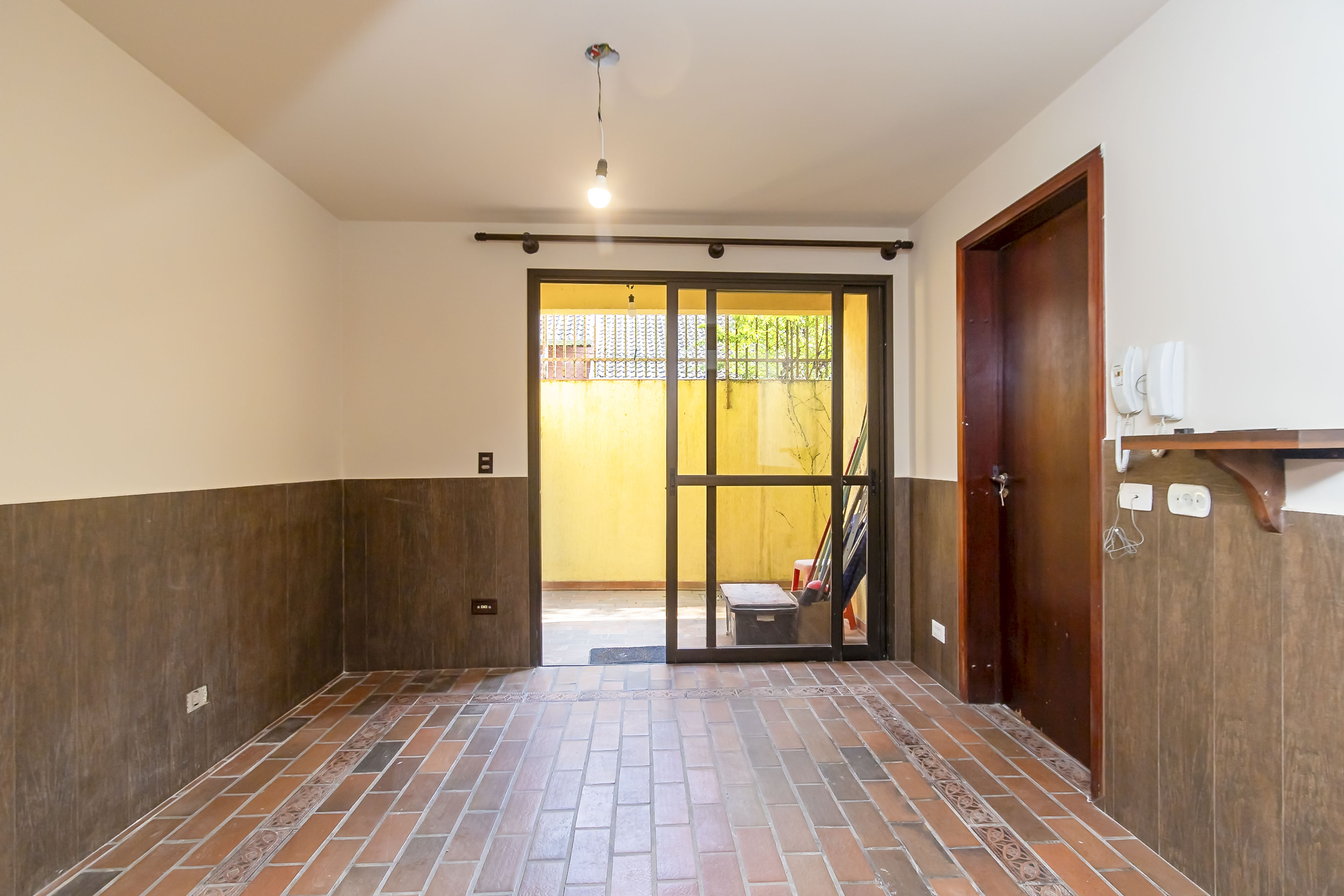 Foto do imóvel: Casa de Condomínio com 3 Quartos à Venda, 278 m²em Vista Alegre - Curitiba