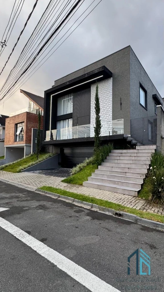 Foto do imóvel: Casa de Condomínio com 4 Quartos à Venda, 367 m² em Abranches - Curitiba