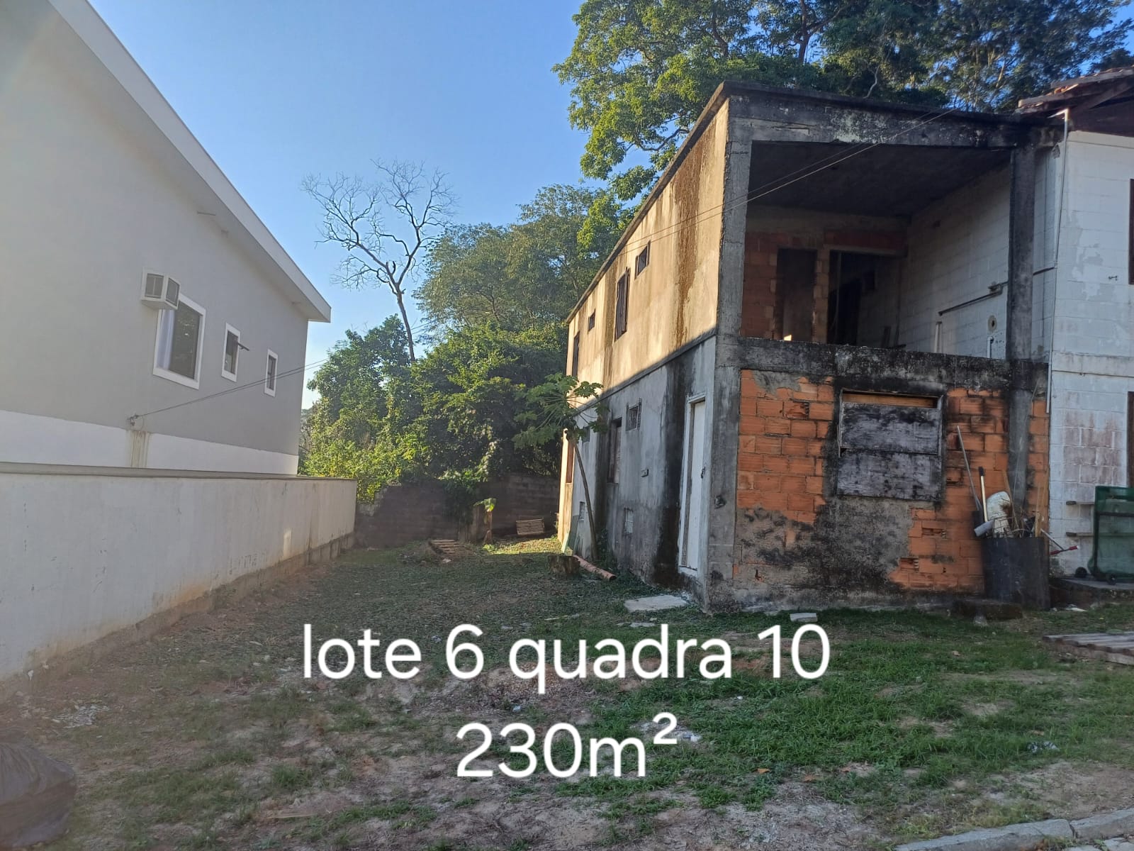 Foto do imóvel: Terreno à Venda, 209 m² em Guaratiba - Rio de Janeiro