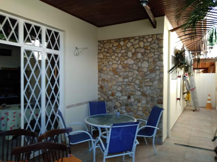 Imagem Casa com 4 Quartos à Venda, 210 m² em Jardim Das Colinas - São José Dos Campos