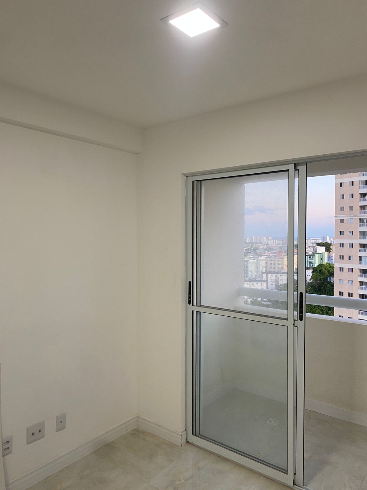 Foto do imóvel: Apartamento com 2 Quartos para Alugar, 56 m² em Cabula - Salvador