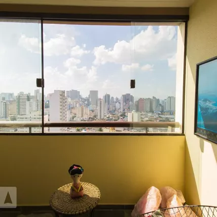 Apartamento com 2 Quartos à Venda ou Locação, 56 m²em Cambuci - São Paulo