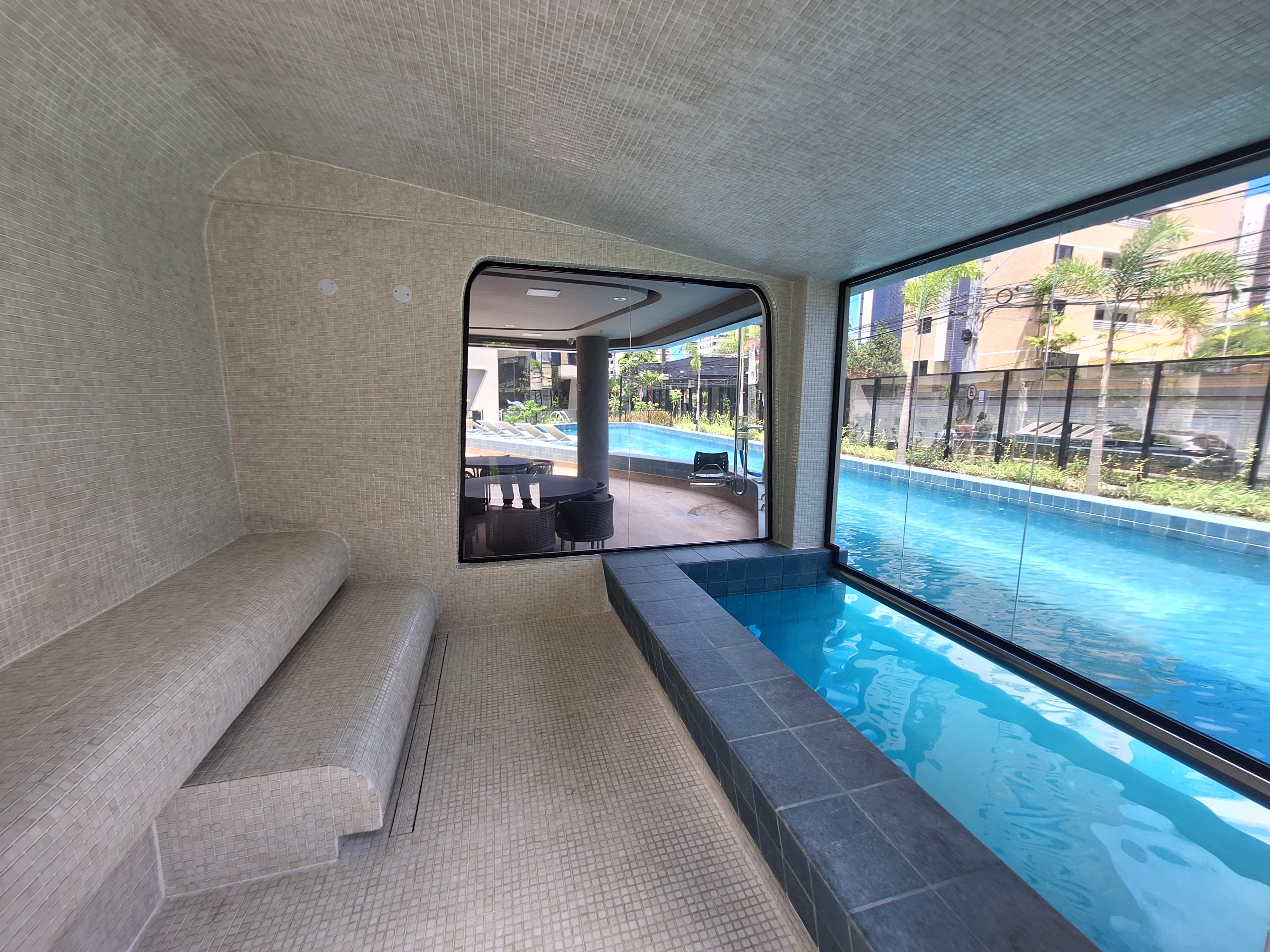 Foto do imóvel: Apartamento com 4 Quartos à Venda, 254 m² em Meireles - Fortaleza