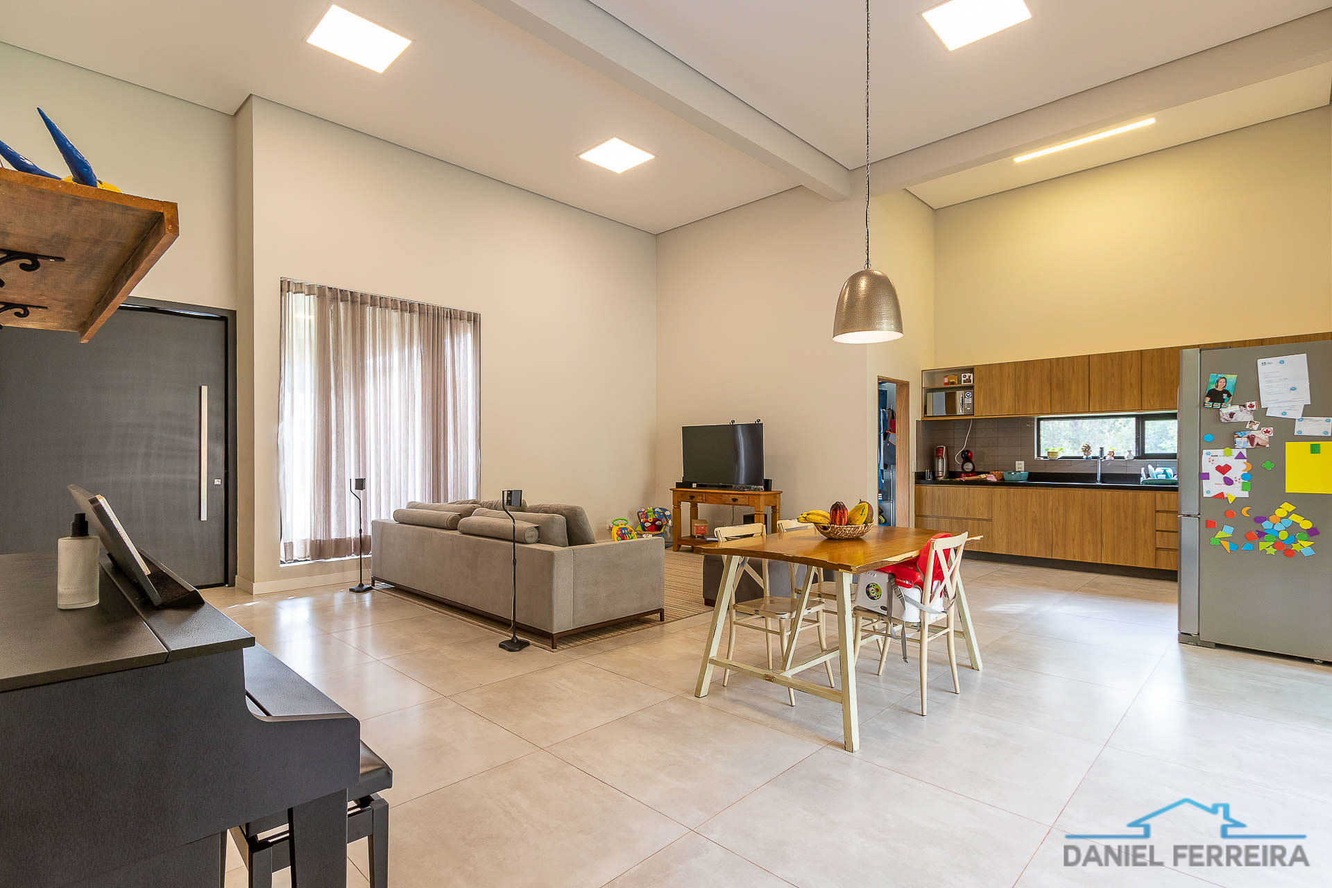 Foto do imóvel: Casa de Condomínio com 3 Quartos à Venda, 240 m² em Setor Habitacional Tororó (Jardim Botânico) - Brasília