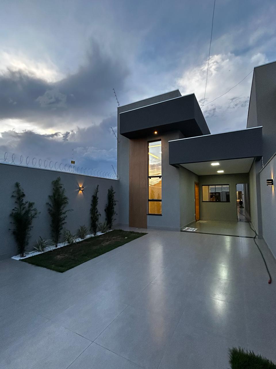 Imagem Casa com 3 Quartos à Venda, 120 m²em Jardim Imá - Campo Grande