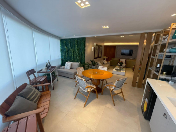 Imagem Apartamento com 4 Quartos à Venda, 217 m² em Ponta do Farol - São Luís