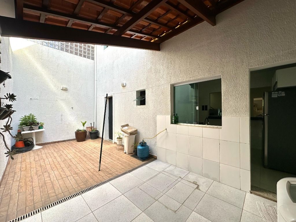Foto do imóvel: Casa com 3 Quartos à Venda, 122 m² em Planalto - Belo Horizonte