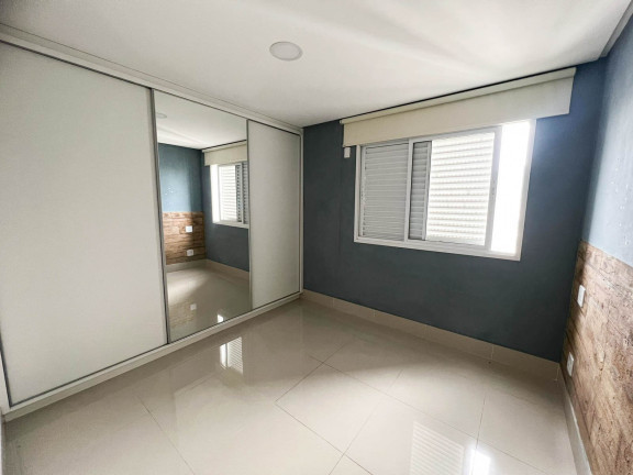 Apartamento com 3 Quartos à Venda, 129 m² em Setor Bueno - Goiânia