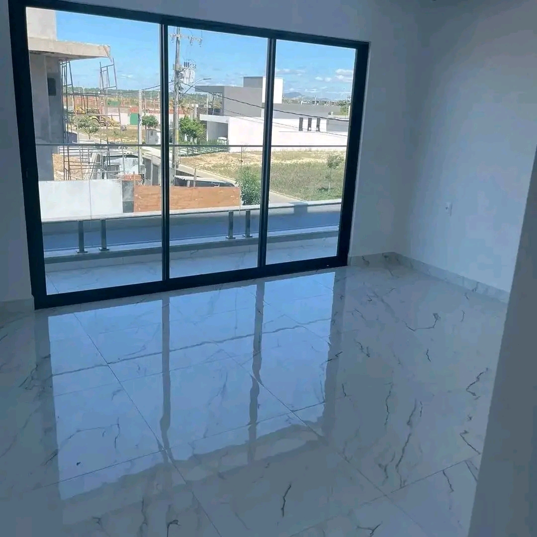 Imagem Casa de Condomínio com 4 Quartos à Venda, 230 m²em Cidade Alphaville  - Eusebio 