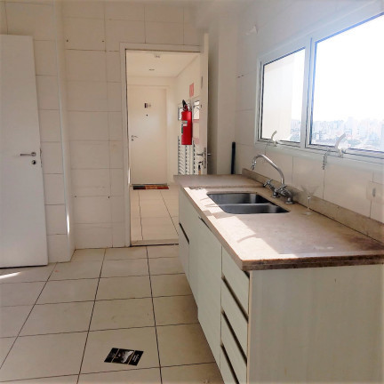 Apartamento com 3 Quartos à Venda,  em Vila Gumercindo - São Paulo