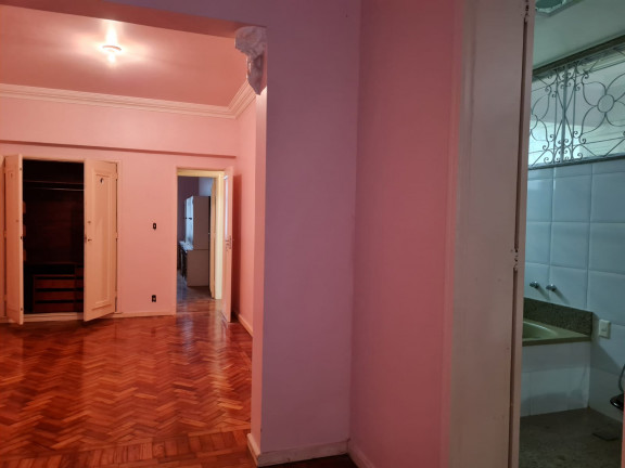 Apartamento com 2 Quartos à Venda, 121 m² em Leme - Rio de Janeiro