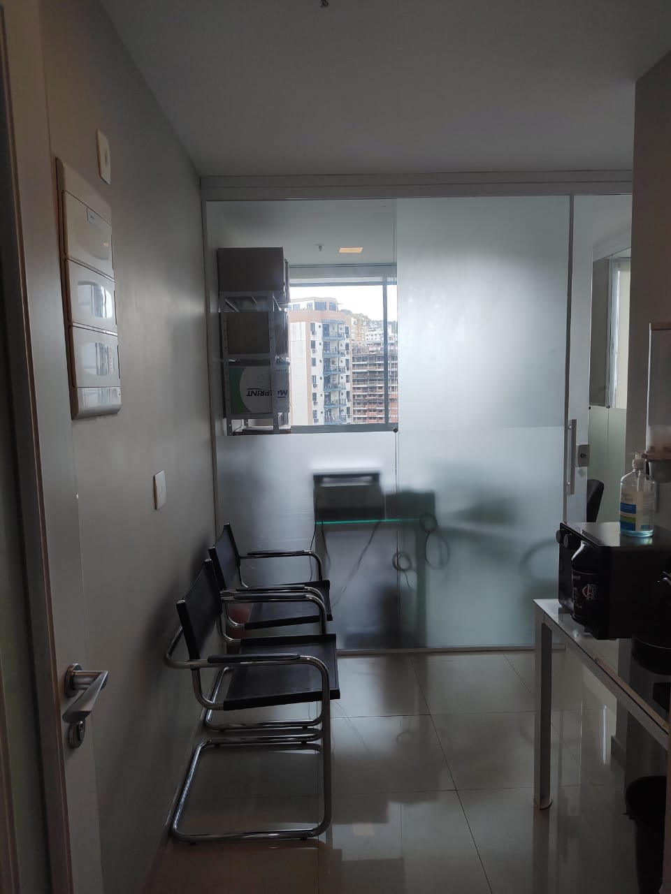 Foto do imóvel: Sala Comercial à Venda, 28 m²em Santa Rosa - Niterói