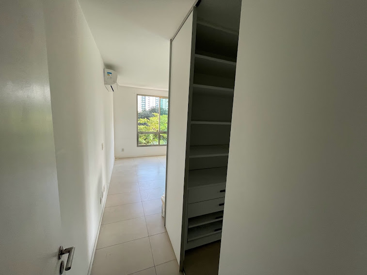 Imagem Apartamento com 4 Quartos à Venda, 275 m²em Barra da Tijuca - Rio de Janeiro