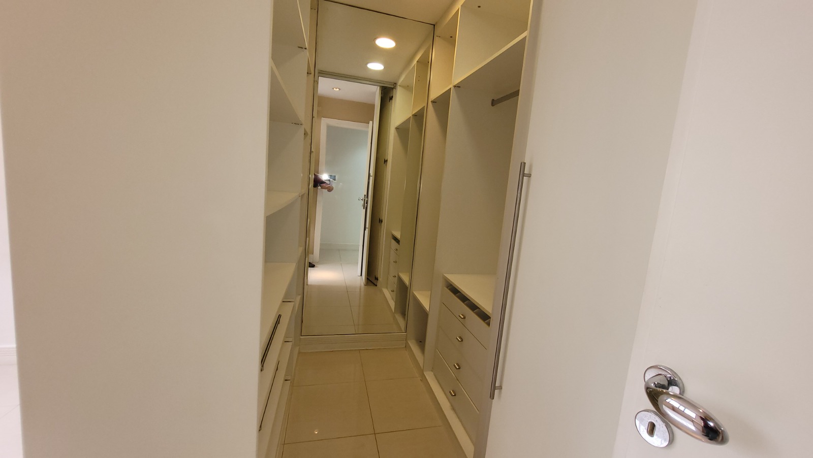 Imagem Apartamento com 3 Quartos à Venda, 100 m²em Icaraí - Niterói