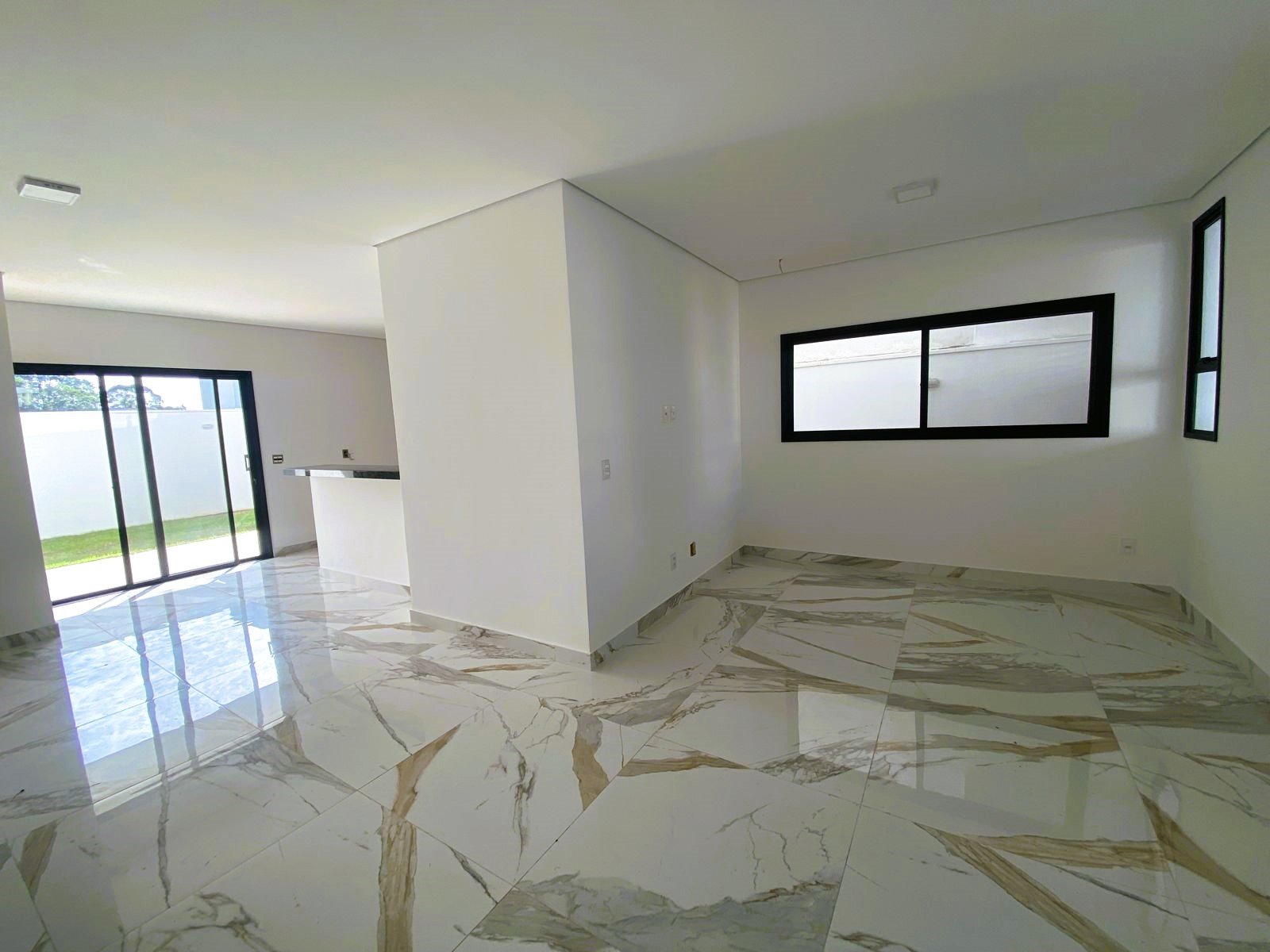 Imagem Casa de Condomínio com 3 Quartos à Venda, 170 m²em Loteamento Reserva da Mata - Jundiaí