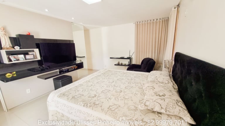 Foto do imóvel: Casa com 4 Quartos à Venda,  em Jardim Petrópolis - Maceió