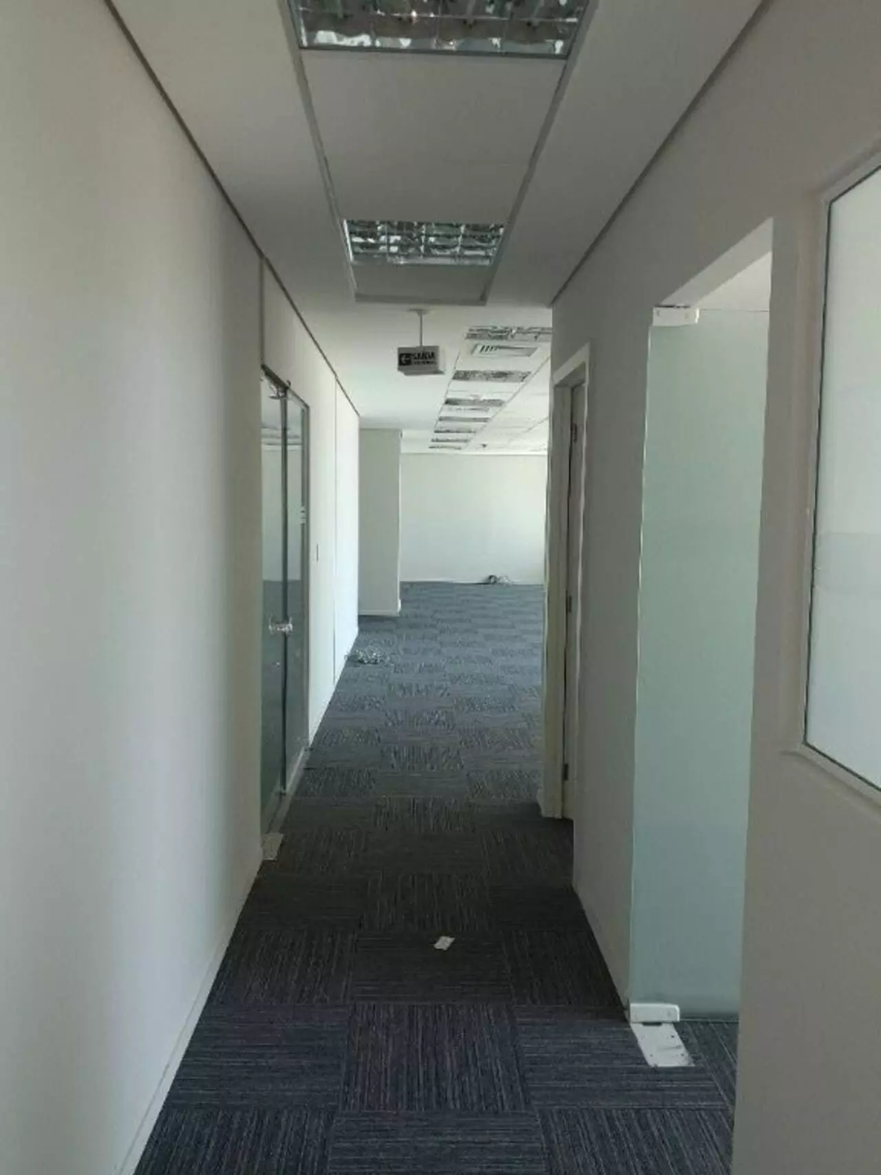 Foto do imóvel: Sala Comercial à Venda ou Locação, 2.844 m² em Jardim São Luís - São Paulo