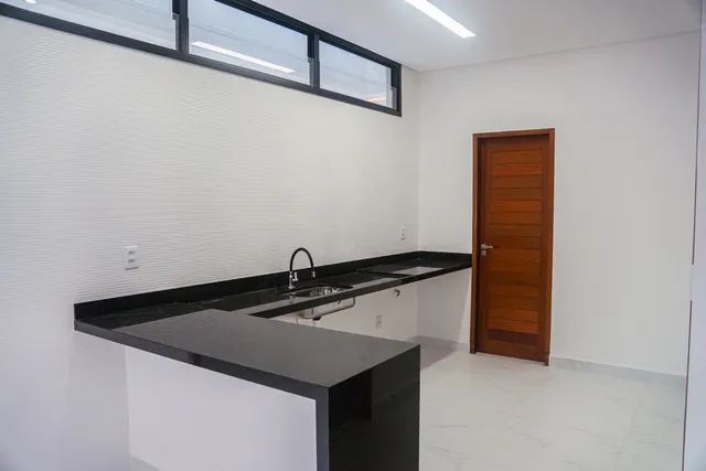 Foto do imóvel: Casa de Condomínio com 3 Quartos à Venda, 160 m²em Cajupiranga - Parnamirim