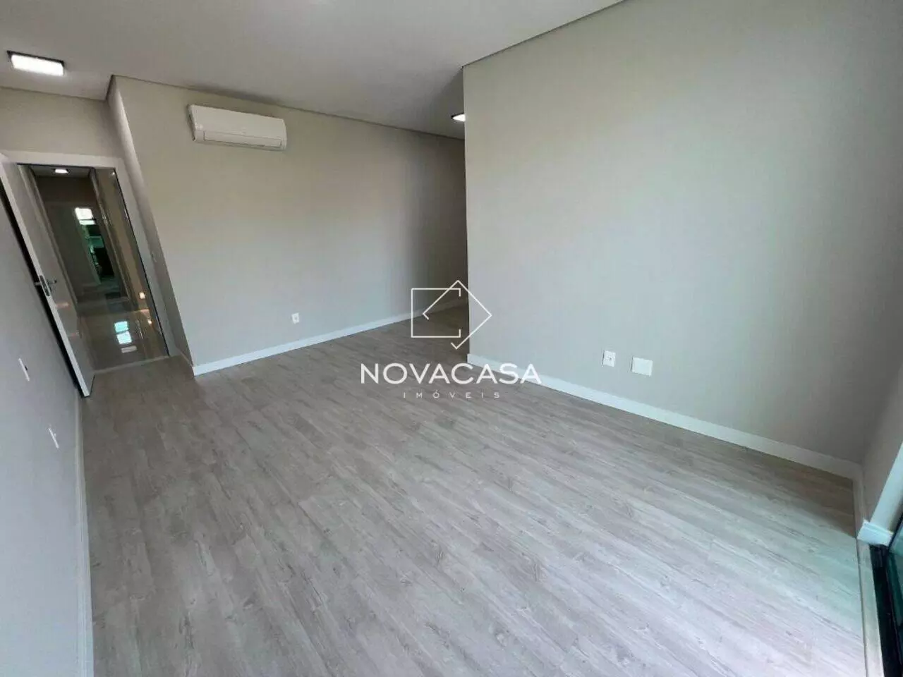 Foto do imóvel: Casa com 4 Quartos à Venda, 150 m² em Planalto - Belo Horizonte Foto do imóvel: Casa com 4 Quartos à Venda, 150 m² em Planalto - Belo Horizonte