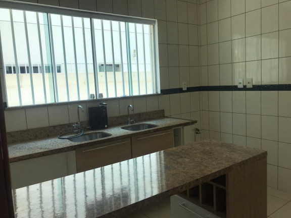 Imagem Casa de Condomínio com 3 Quartos à Venda, 135 m² em Aleixo - Manaus