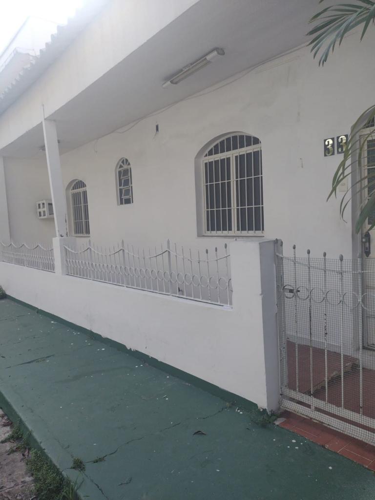 Imagem Casa com 2 Quartos à Venda ou Locação, 250 m²em Parque 10 de Novembro - Manaus