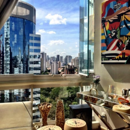 Imagem Apartamento com 2 Quartos para Alugar,  em Cidade Monções - São Paulo