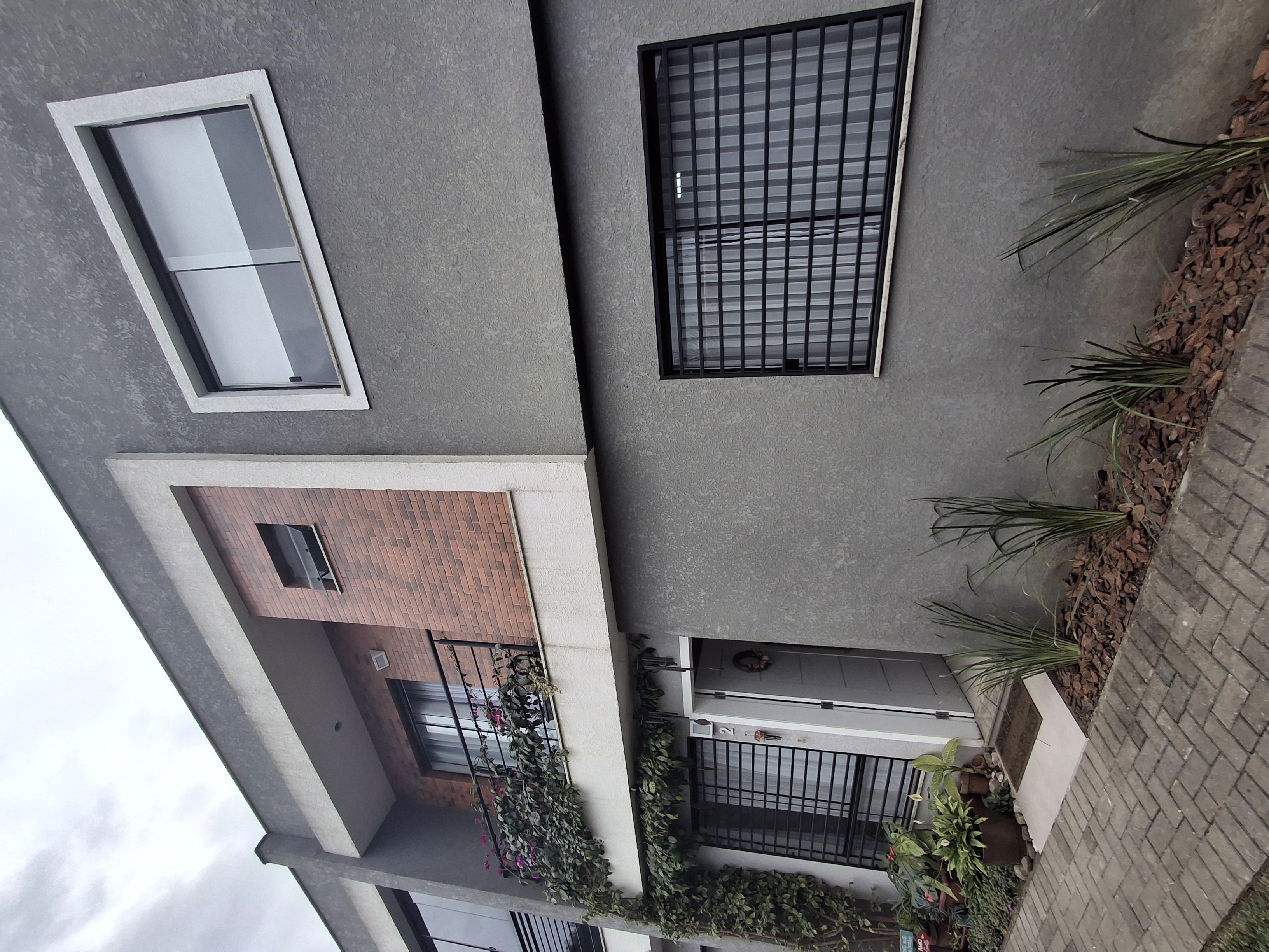 Foto do imóvel: Sobrado com 3 Quartos à Venda, 72 m²em Bairro Alto - Curitiba