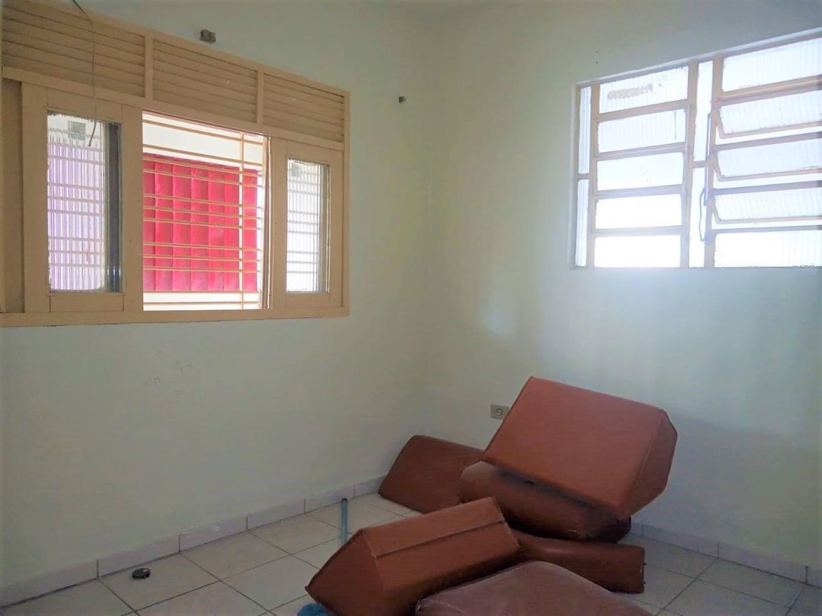 Imagem Casa com 3 Quartos à Venda, 220 m²em Areias - Recife