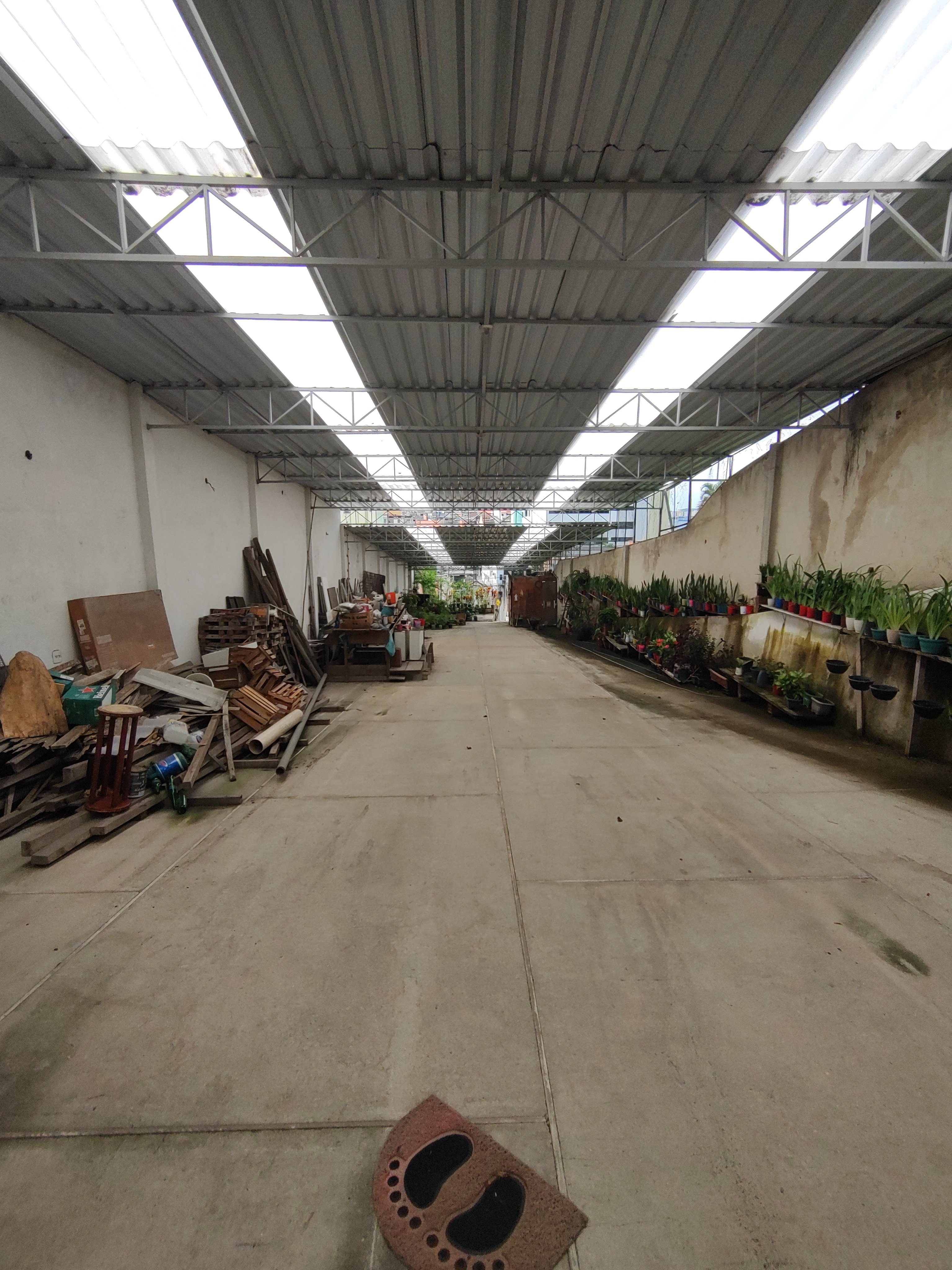 Foto do imóvel: Terreno à Venda, 2 m²em Centro - São Gonçalo