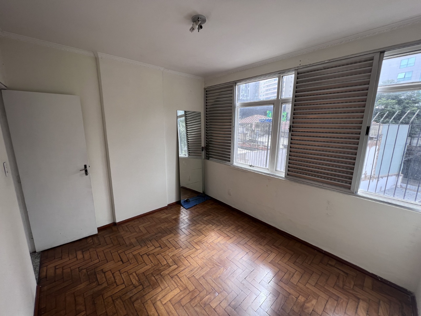 Imagem Apartamento com 2 Quartos à Venda, 72 m²em Jardim Paulista - São Paulo