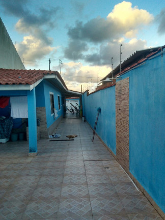 Imagem Casa com 2 Quartos à Venda, 70 m² em Peruíbe
