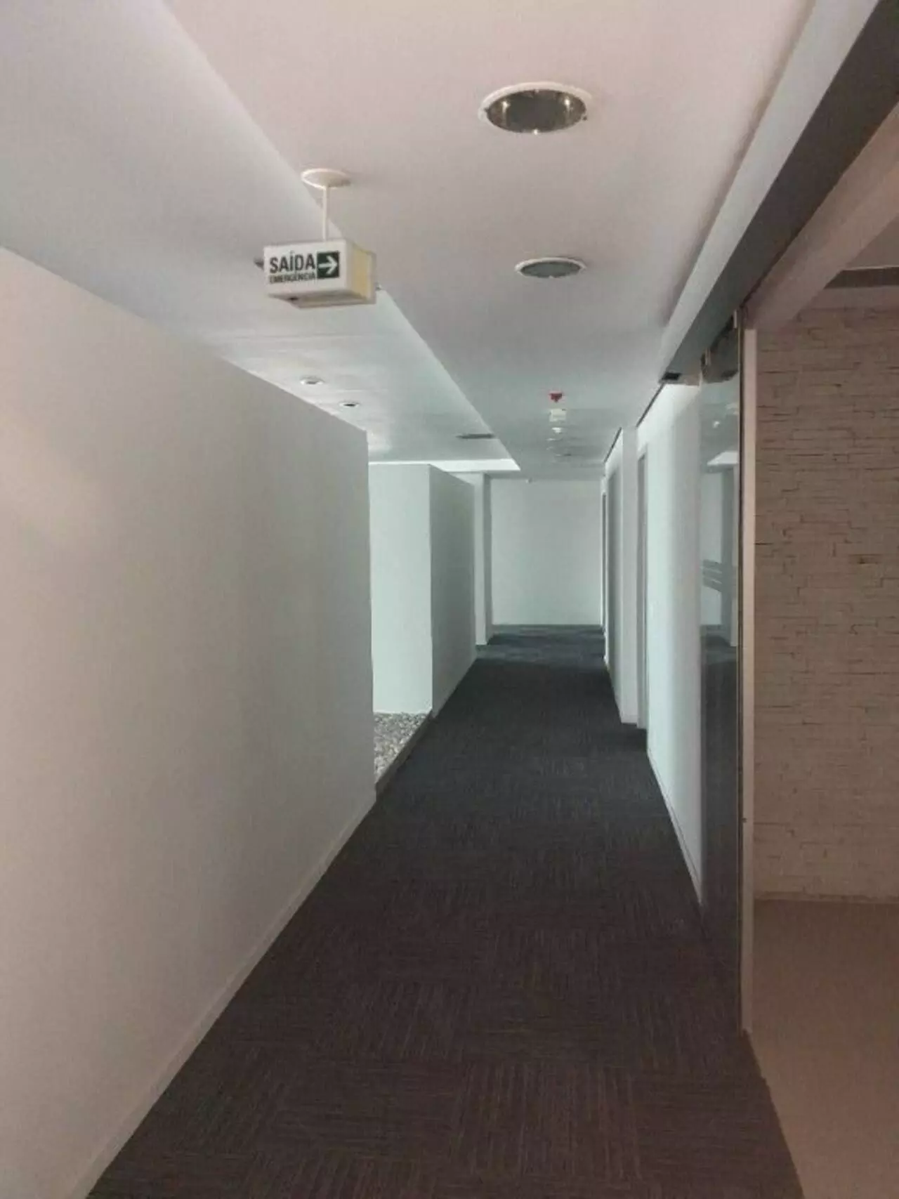 Foto do imóvel: Sala Comercial à Venda ou Locação, 2.844 m² em Jardim São Luís - São Paulo